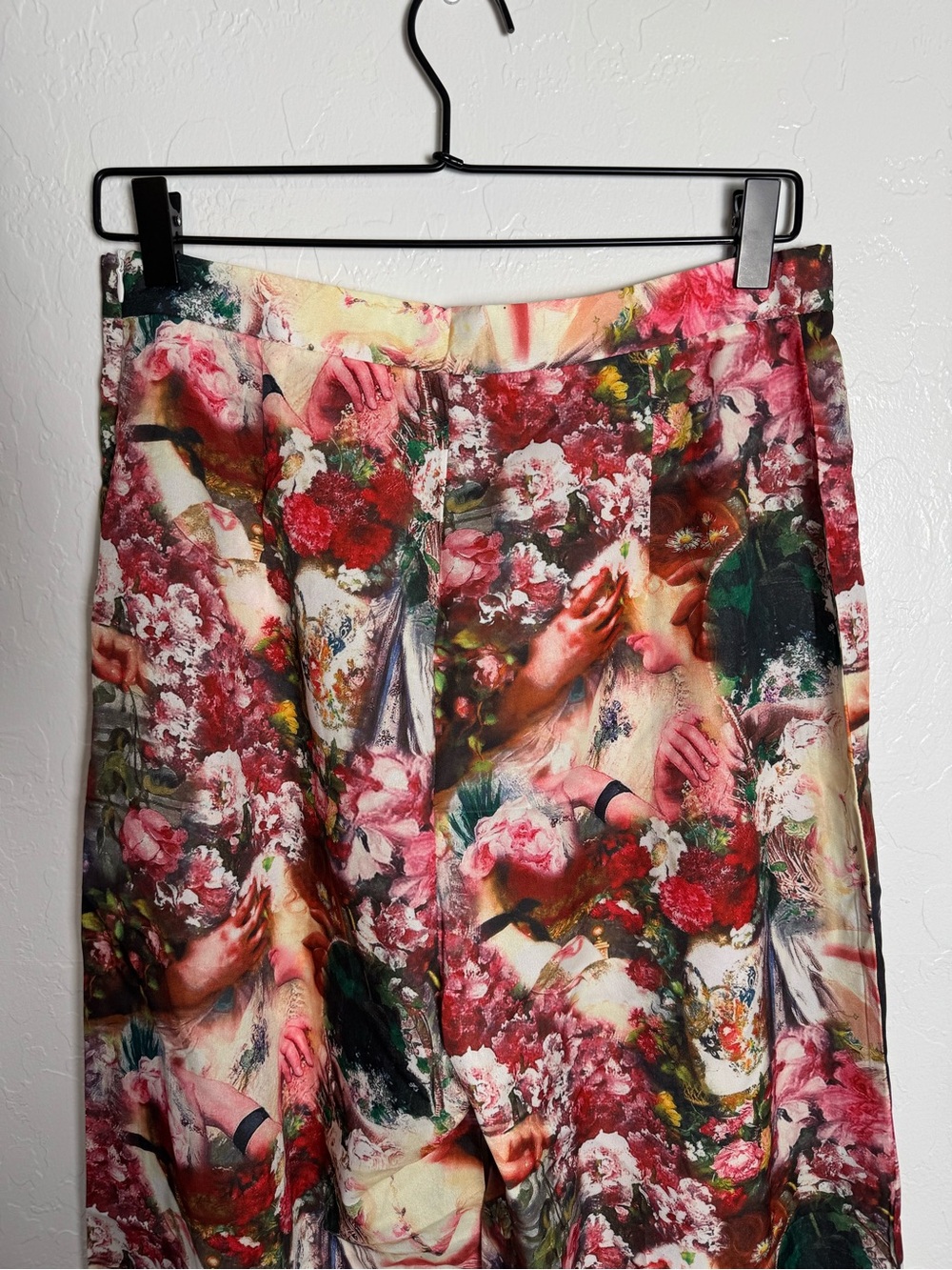 PrettyLittleThing Rose Femme Renaissance Print Wide Leg Satin Pants Trousers - Picture 10 of 12